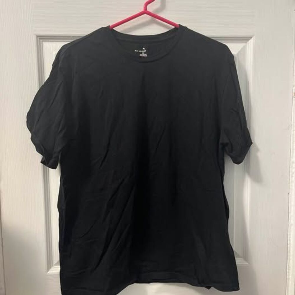 Amazon Black Cotton T-Shirt Size Large
